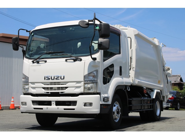 2015 Isuzu Forward
