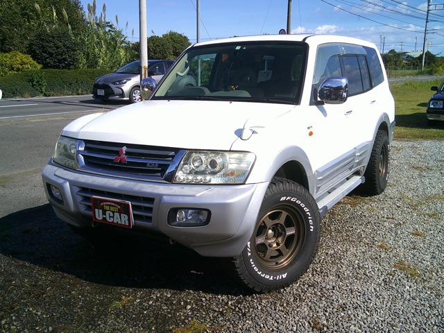 Mitsubishi Pajero 2