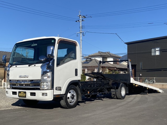 2012 Isuzu Elf