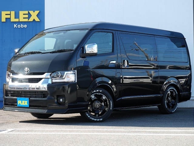 Toyota Hiace 1