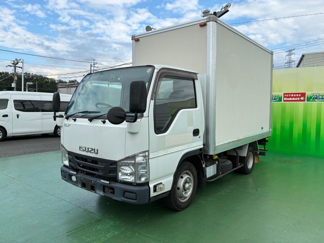 2018 Isuzu Elf