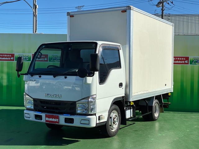 Isuzu Elf 2