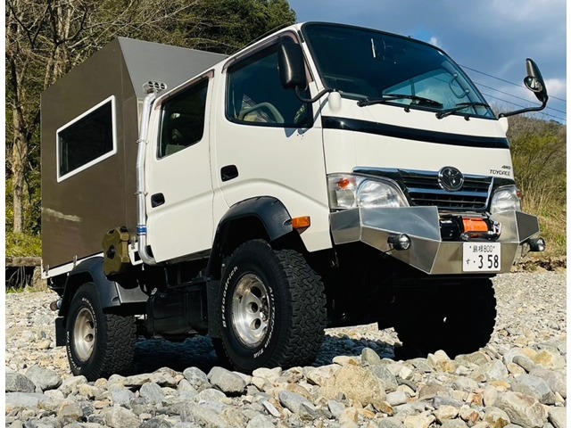 Toyota Toyoace 1