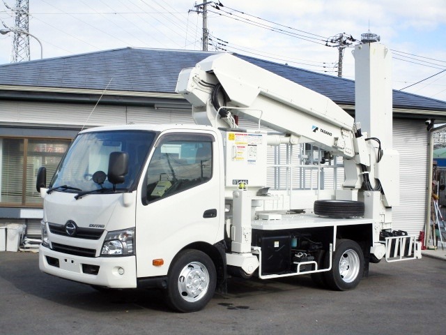 2015 Hino Dutro