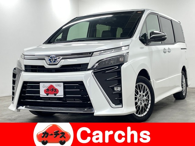 Toyota Voxy 1
