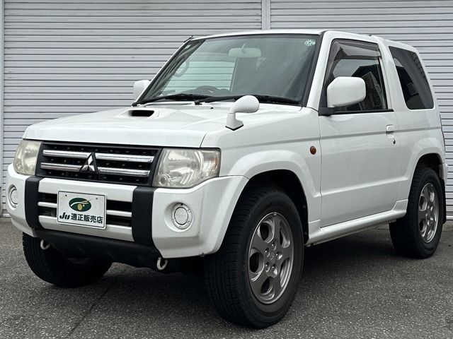 Mitsubishi Pajero Mini 1