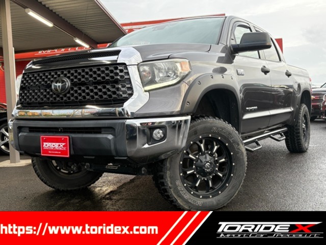 Toyota Tundra 1
