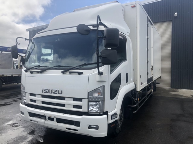 2011 Isuzu Forward