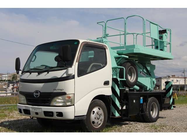 2007 Hino Dutro