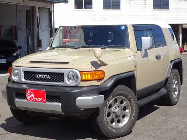 Toyota FJ Cruiser 1