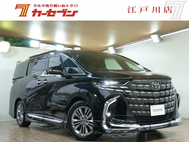 Toyota Alphard 1