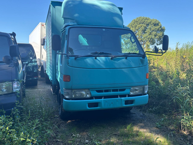 Toyota Toyoace 1