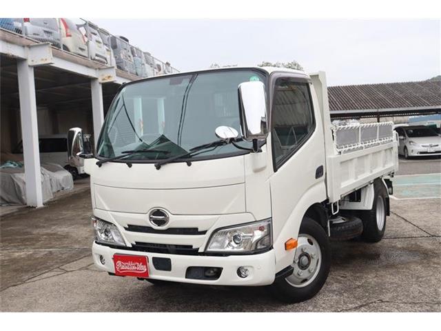 Hino Dutro 1