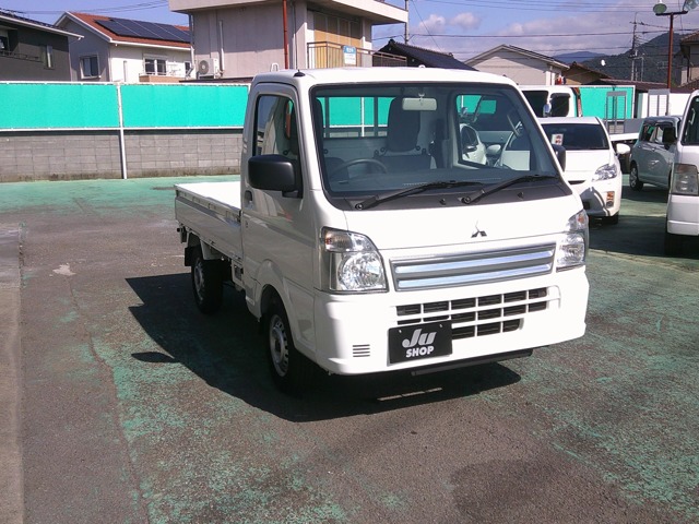 Mitsubishi Minicab Truck 1