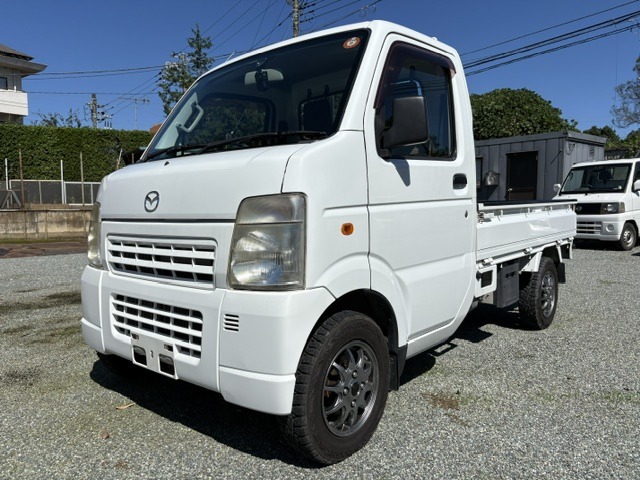 2011 Mazda Scrum Truck