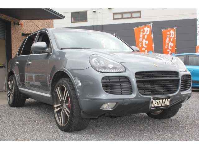 Porsche Cayenne 2
