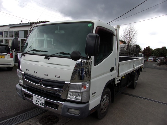 Mitsubishi Fuso Canter 1