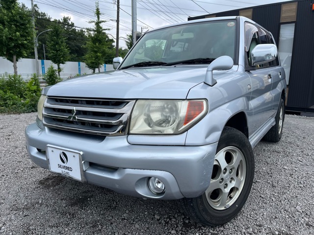 Mitsubishi Pajero iO 1