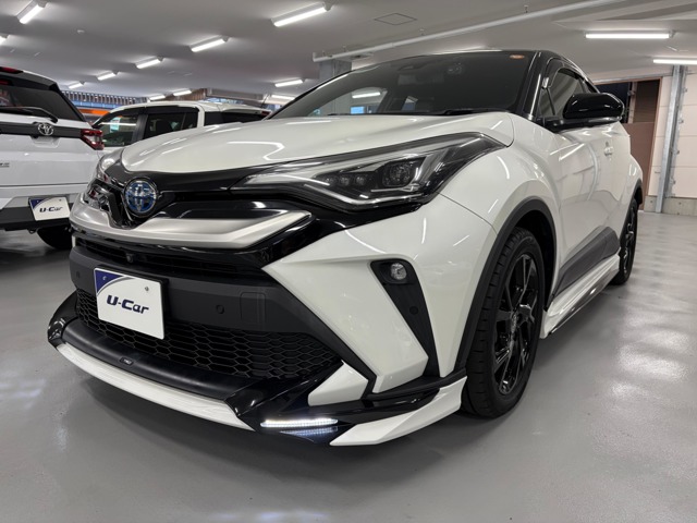 Toyota C-HR 2