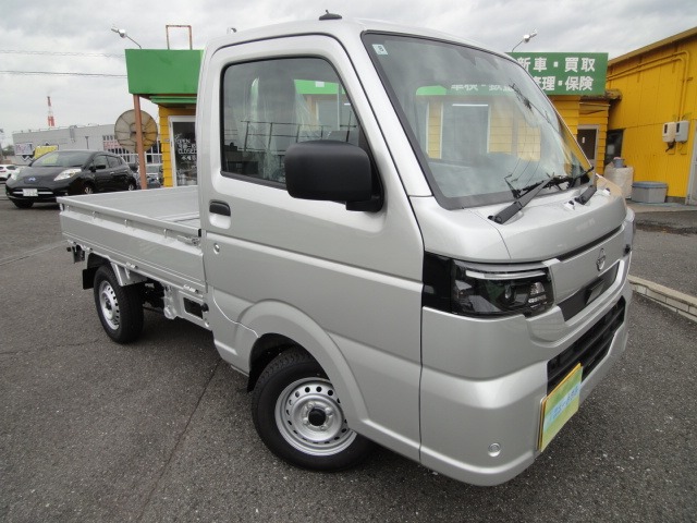 2026 Nissan Clipper Truck