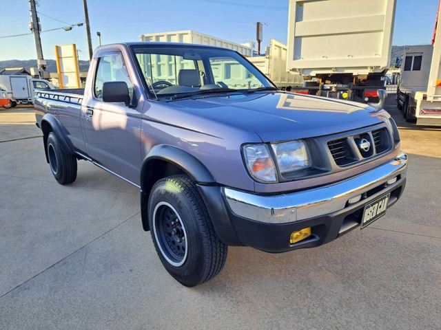 2001 Nissan Datsun