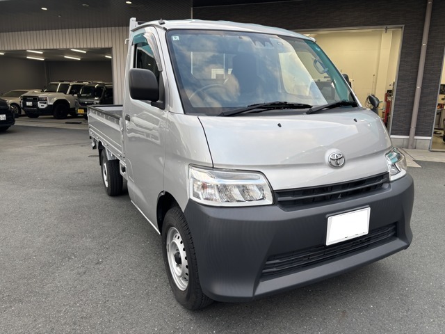 Toyota Town Ace Truck 1
