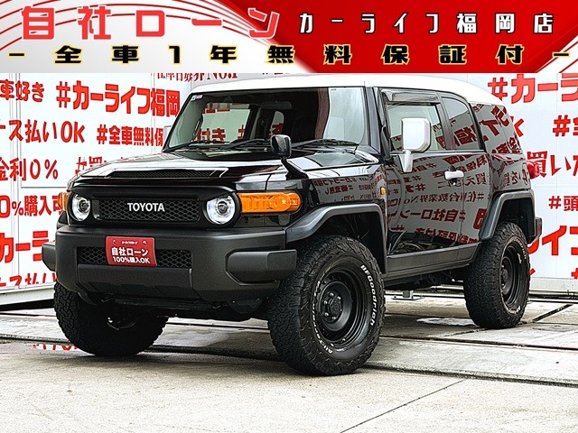 Toyota FJ Cruiser 2