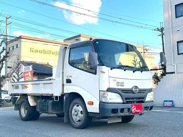 2012 Hino Dutro