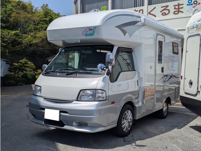 Mazda Bongo Truck 1