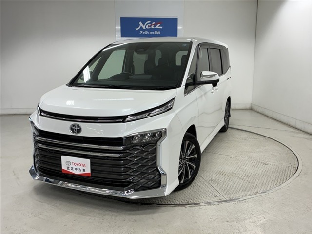 2022 Toyota Voxy