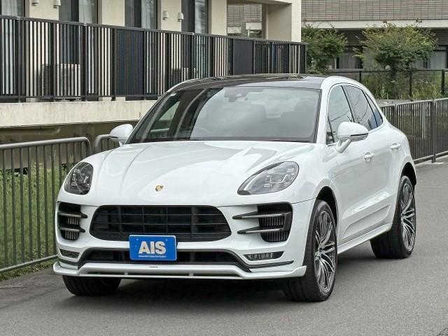 Porsche Macan 1