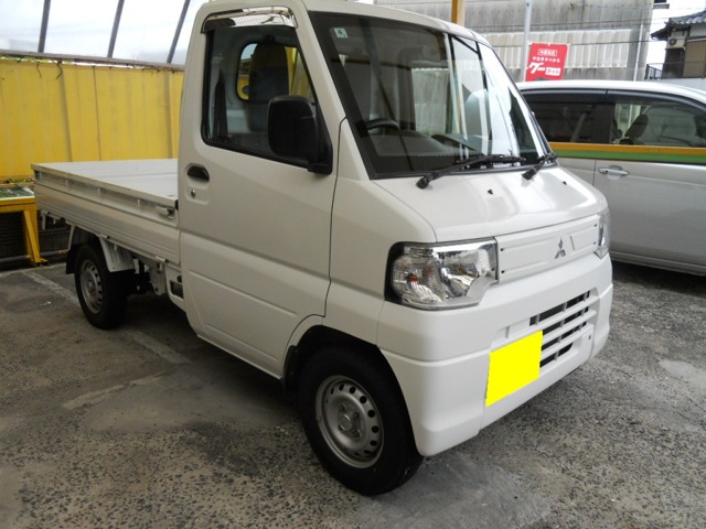 Mitsubishi Minicab Truck 1