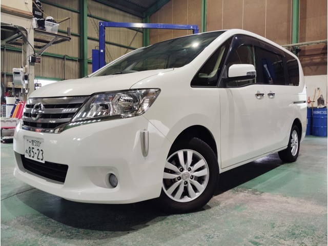 2012 Nissan Serena