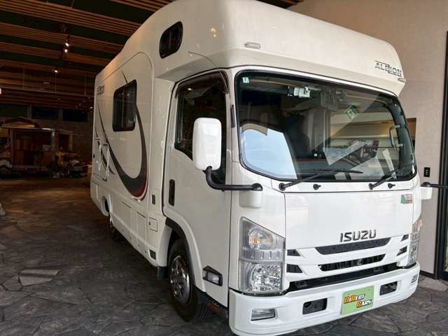 Isuzu Become 1