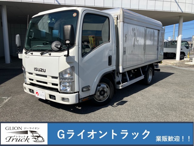 Isuzu Elf 1