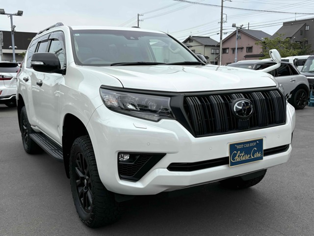 Toyota Land Cruiser Prado 1