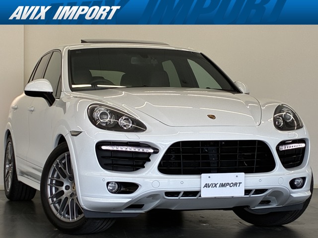 Porsche Cayenne 2