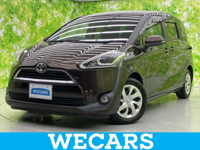 Toyota Sienta 1