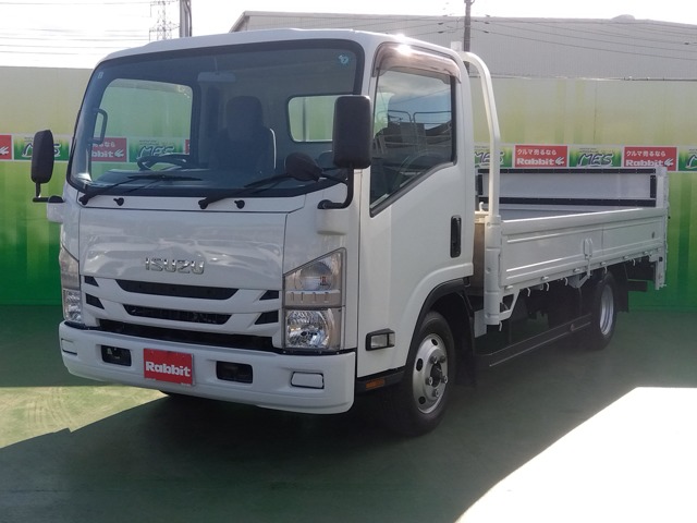 2019 Isuzu Elf