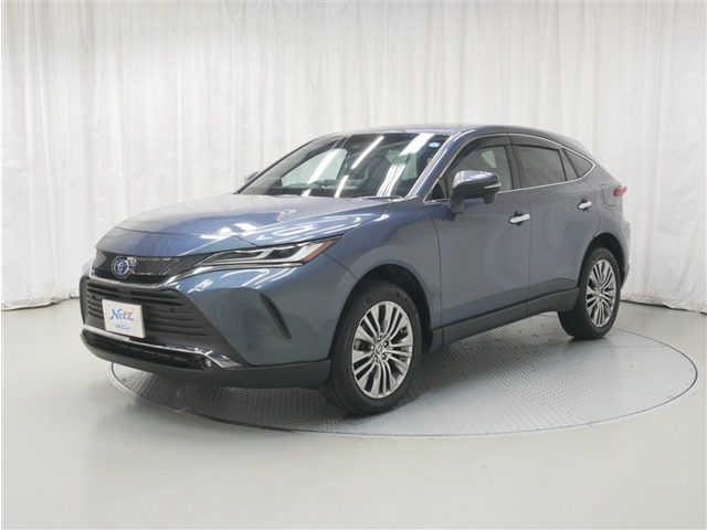 Toyota Harrier 1