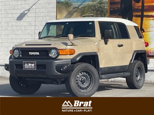 Toyota FJ Cruiser 2