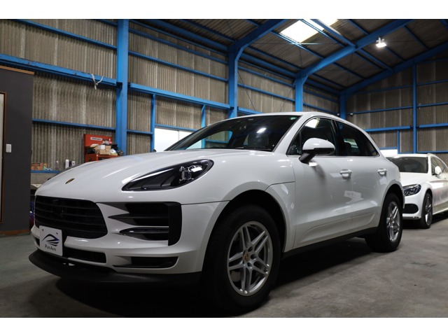 Porsche Macan 1