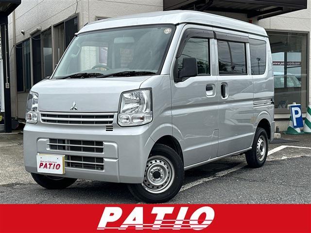 Mitsubishi Minicab Van 1
