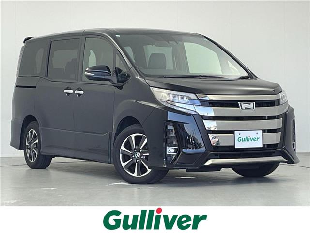 Toyota Noah 1
