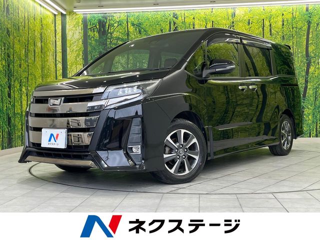 Toyota Noah 1