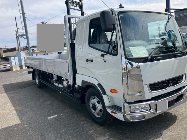 Mitsubishi Fuso Fighter 1