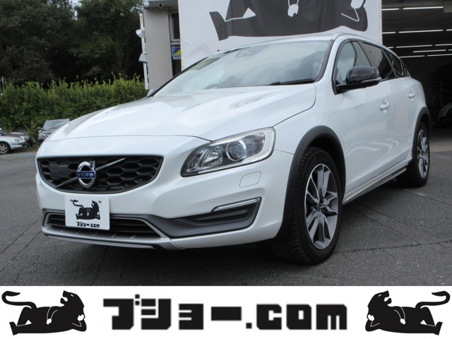 2016 Volvo V60 Cross Country