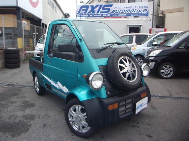 Daihatsu Midget II 1