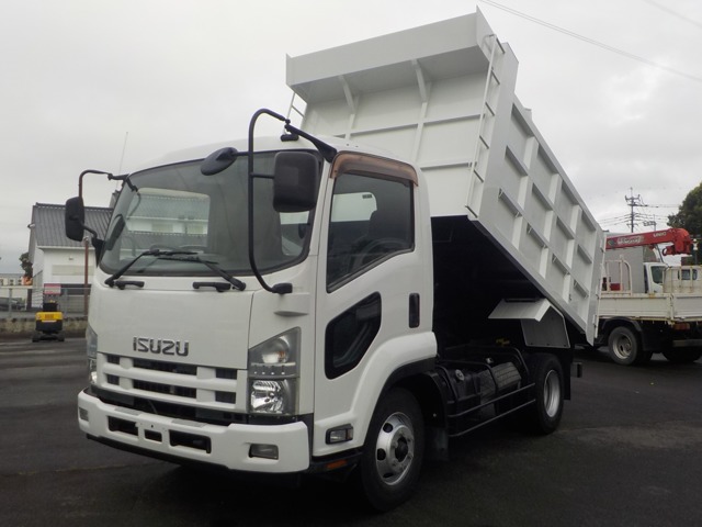 Isuzu Forward 1