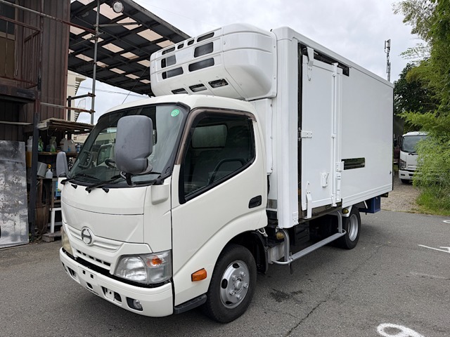 2012 Hino Dutro
